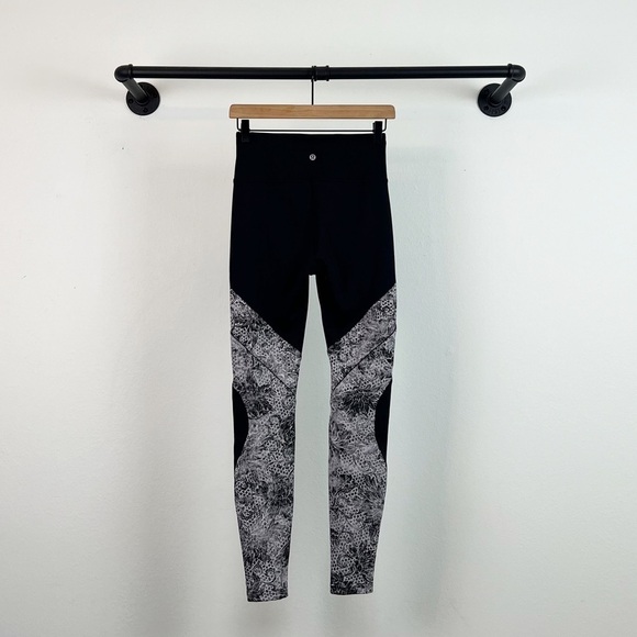 Lululemon Sweat & Repeat High Rise Tight *28" - Picture 8 of 10